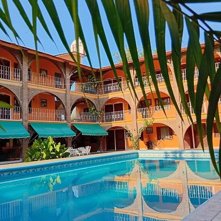 Hotel Hf Hacienda San Francisco Puente Nacional ภายนอก รูปภาพ