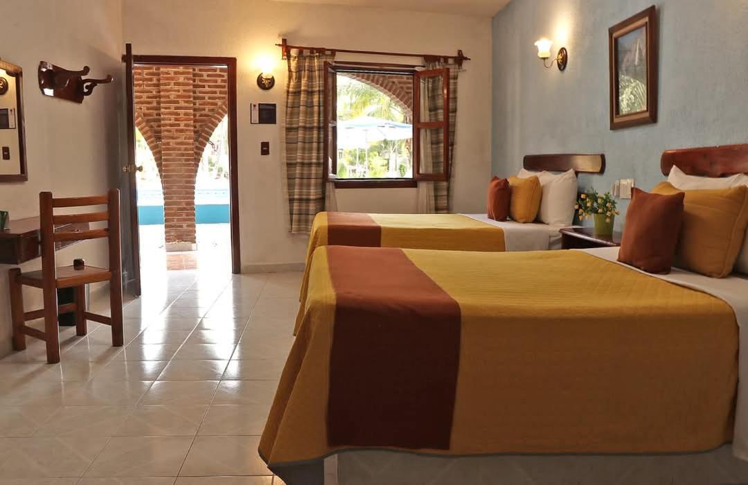 Hotel Hf Hacienda San Francisco Puente Nacional ภายนอก รูปภาพ