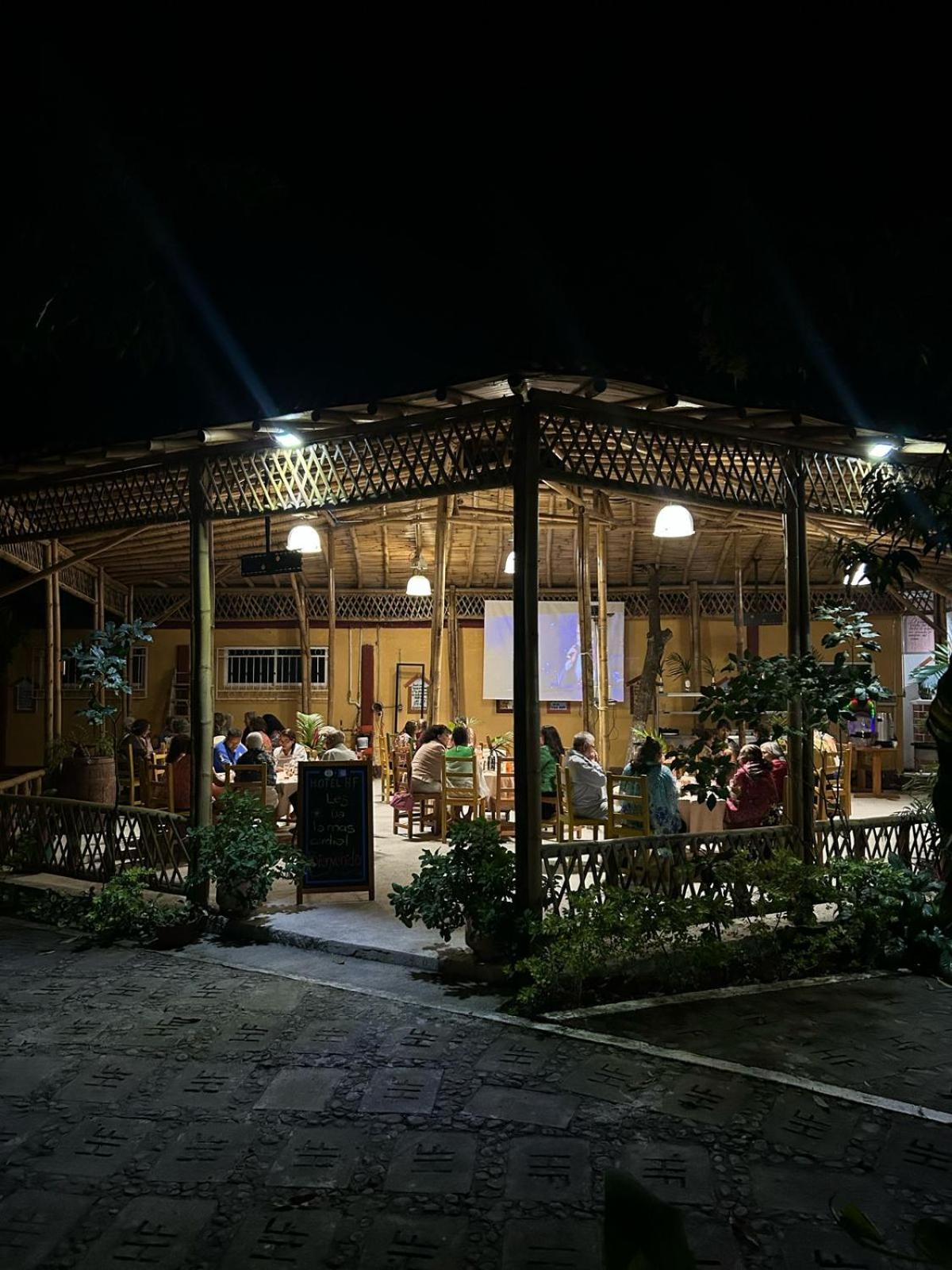 Hotel Hf Hacienda San Francisco Puente Nacional ภายนอก รูปภาพ